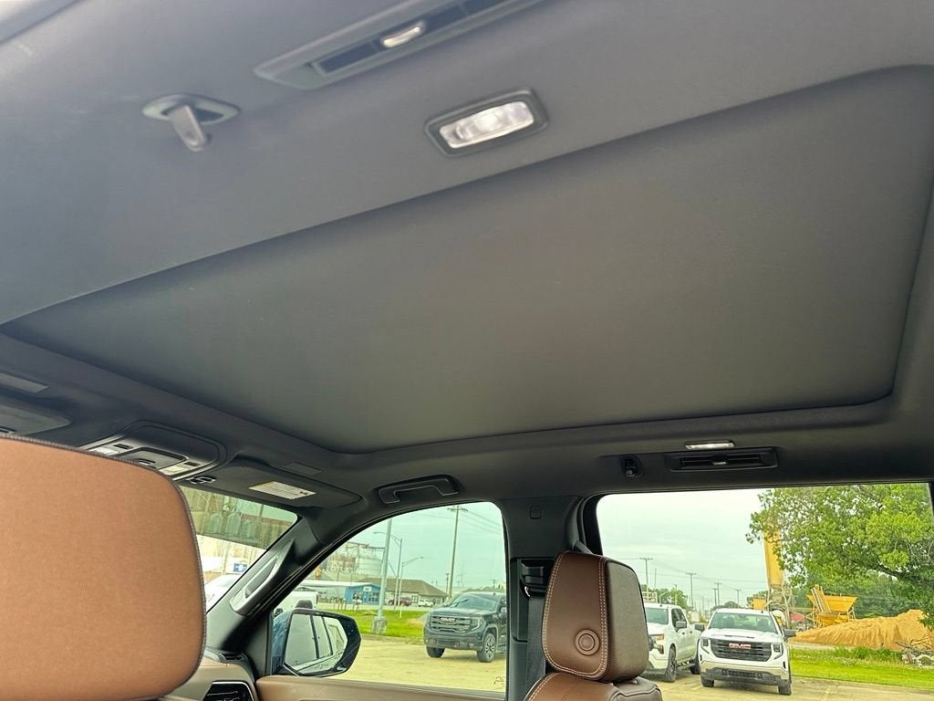 2025 Chevrolet Suburban High Country