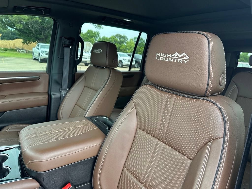 2025 Chevrolet Suburban High Country
