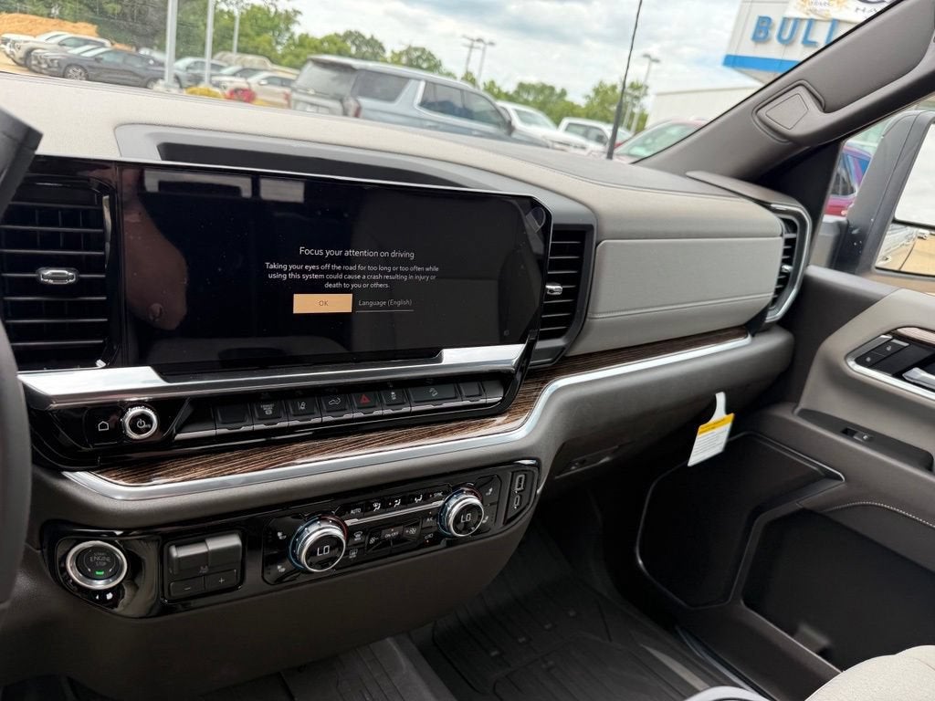 2026 GMC Sierra 2500 HD SLE