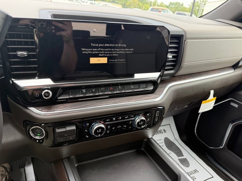 2026 GMC Sierra 2500 HD SLT