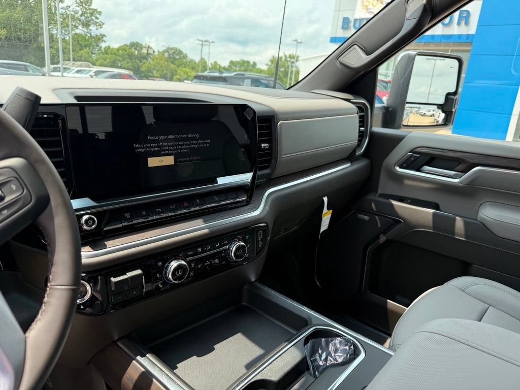 2026 GMC Sierra 2500 HD SLT