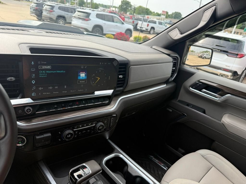 2025 Chevrolet Silverado 1500 LT Trail Boss