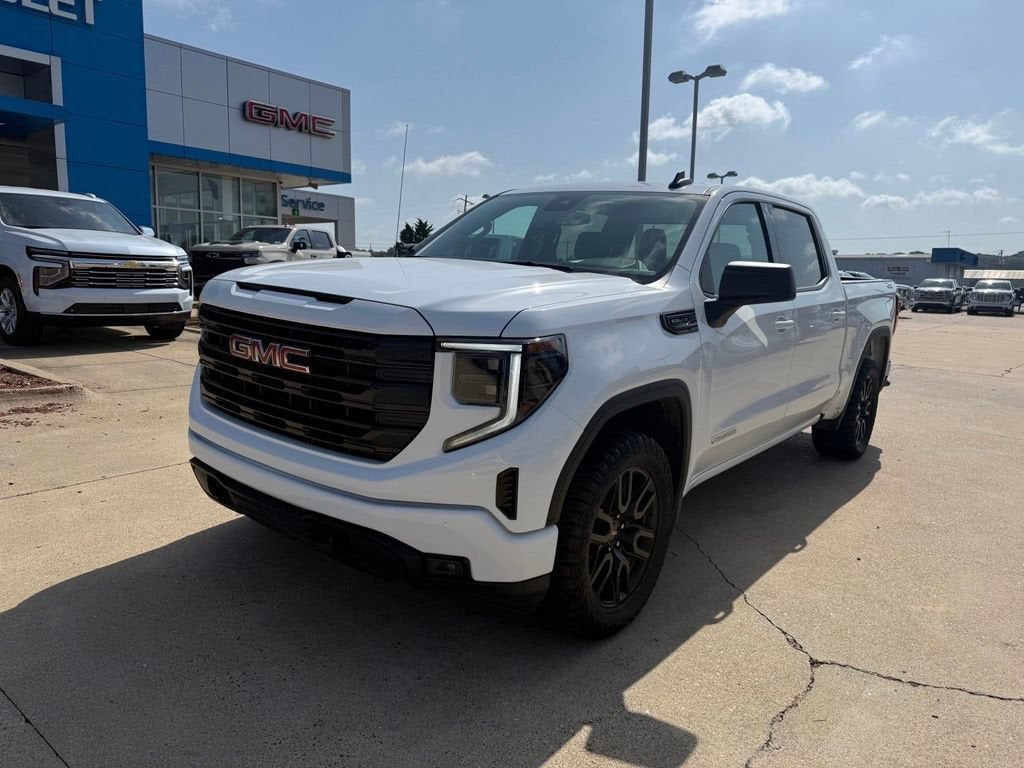 2025 GMC Sierra 1500 Elevation