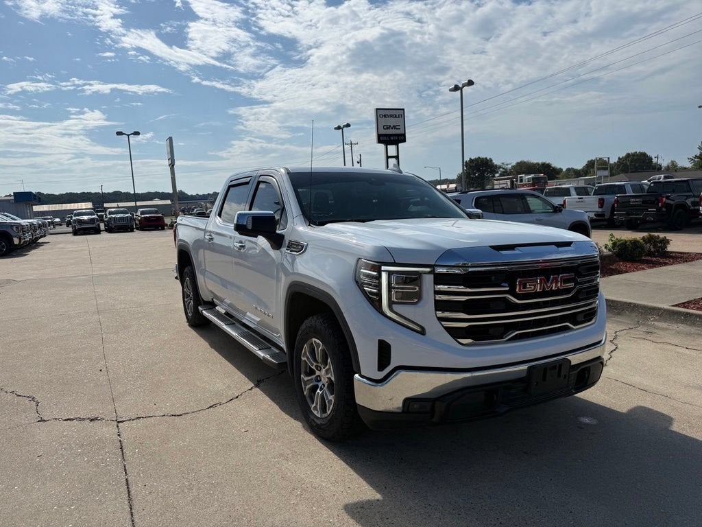 2022 GMC Sierra 1500 SLT