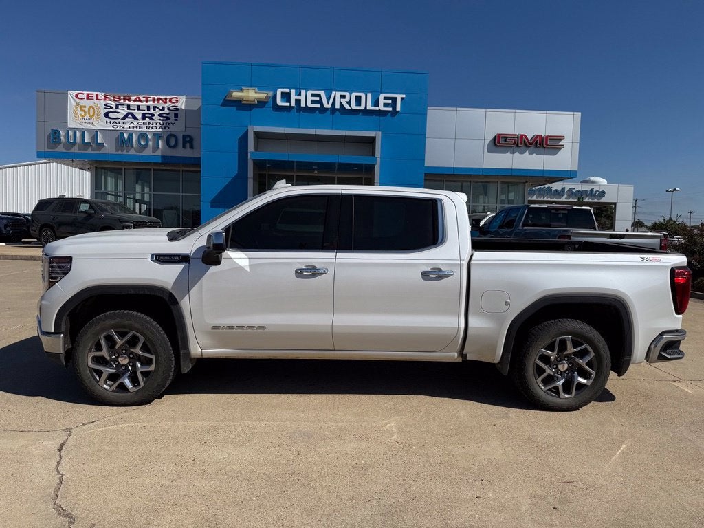 2024 GMC Sierra 1500 SLT