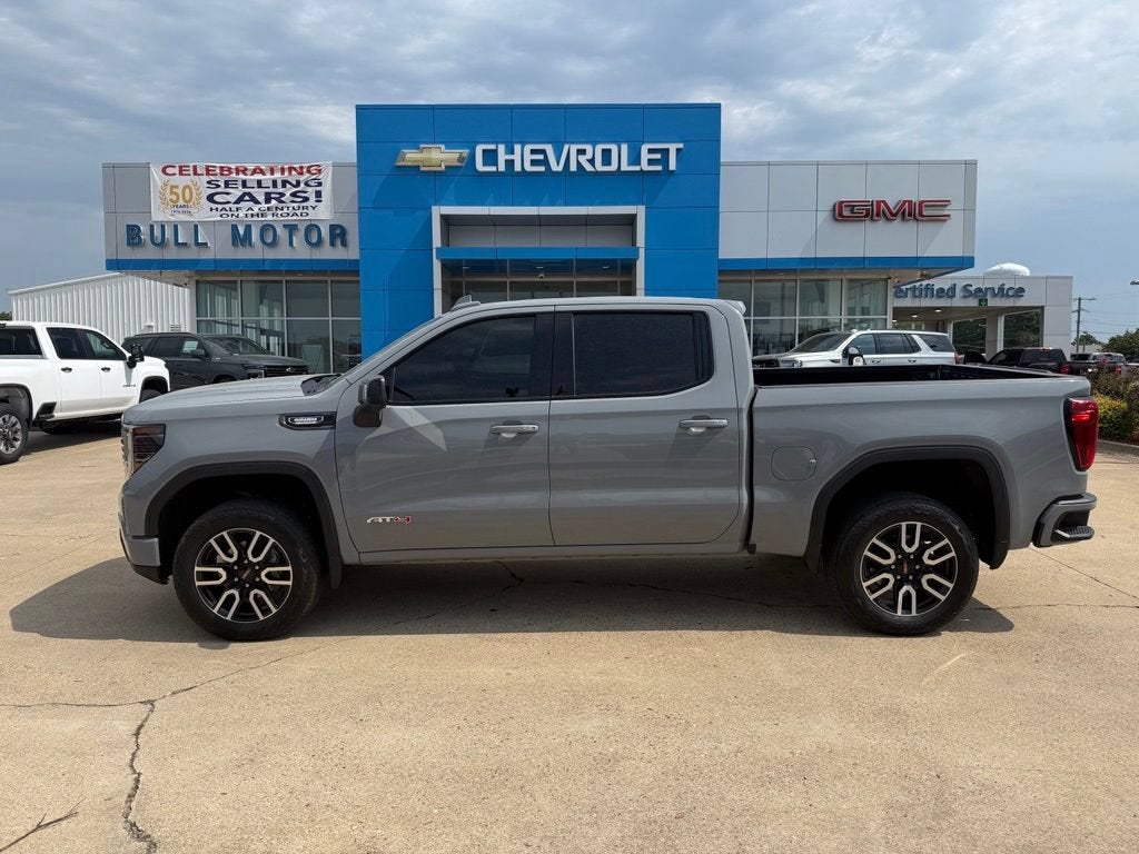 2024 GMC Sierra 1500 AT4