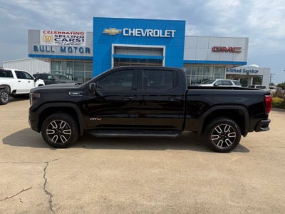 2025 GMC Sierra 1500 AT4